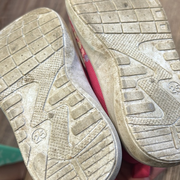 Kids Pink Sneakers - Picture 5 of 6